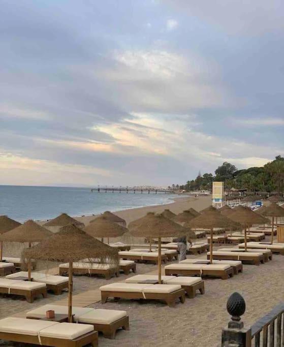 Luxury Apartamento En Rio Real Marbella Buitenkant foto