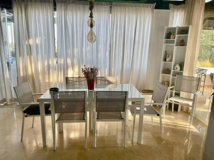 Luxury Apartamento En Rio Real Marbella Buitenkant foto
