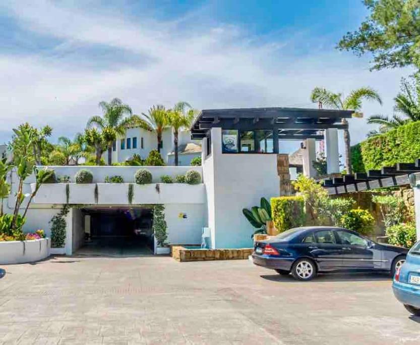Luxury Apartamento En Rio Real Marbella Buitenkant foto