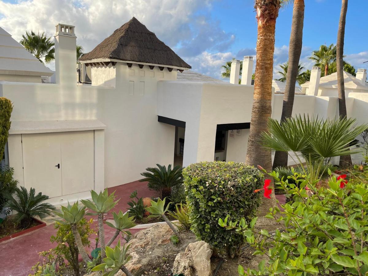 Luxury Apartamento En Rio Real Marbella Buitenkant foto